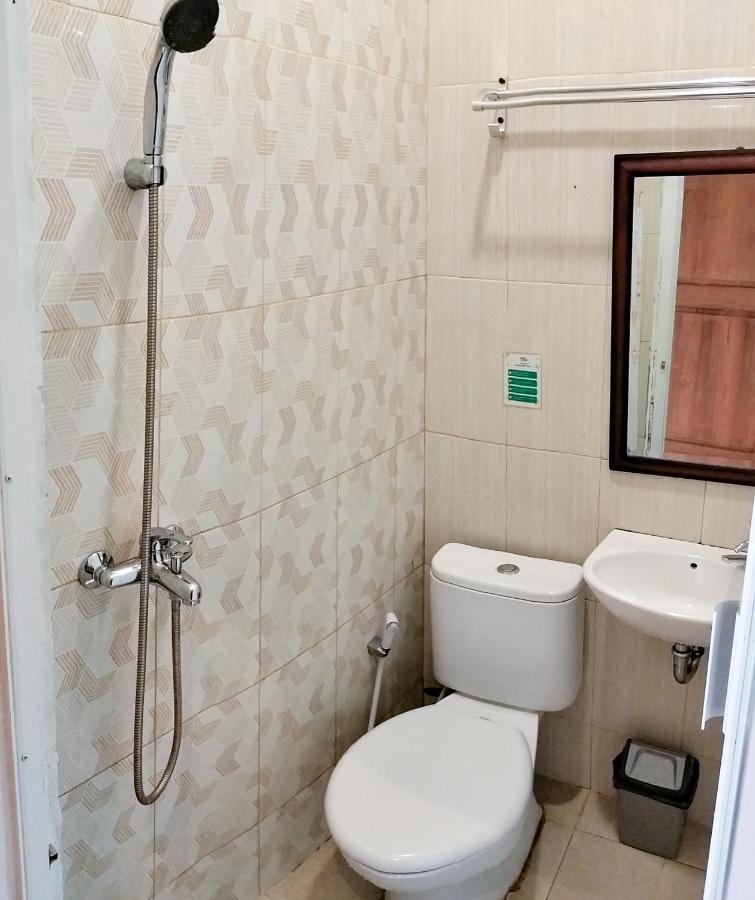 The Cabin Purwokinanti Hotel Джокякарта Екстериор снимка