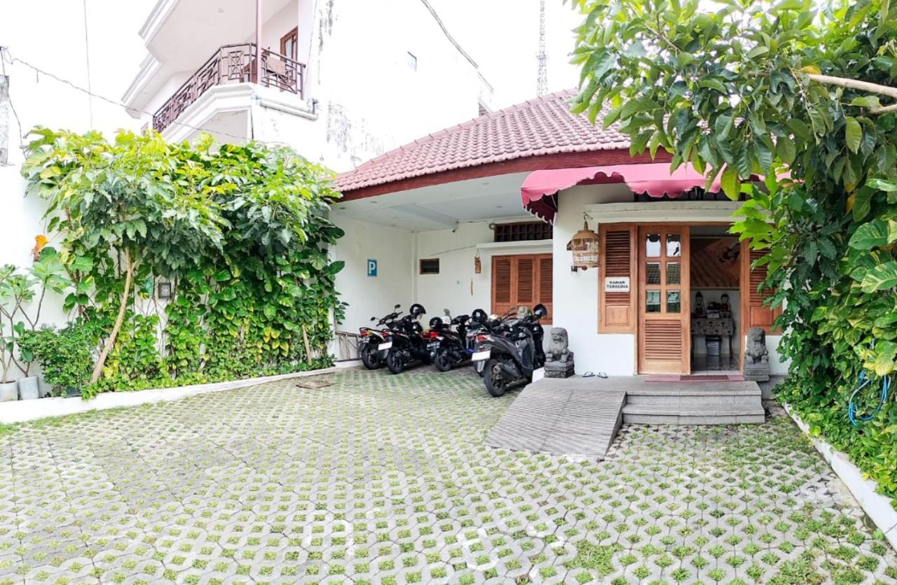 The Cabin Purwokinanti Hotel Джокякарта Екстериор снимка